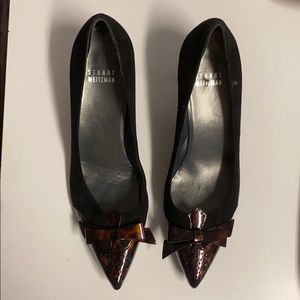 Classic Back heels with a brown tortoise shell toe